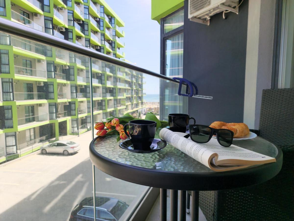 Cristalex Aparthotel & Spa Mamaia Nord Năvodari Buitenkant foto