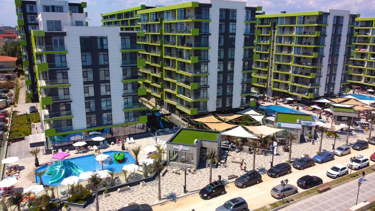 Cristalex Aparthotel & Spa Mamaia Nord Năvodari Buitenkant foto