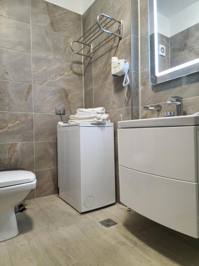 Cristalex Aparthotel & Spa Mamaia Nord Năvodari Buitenkant foto