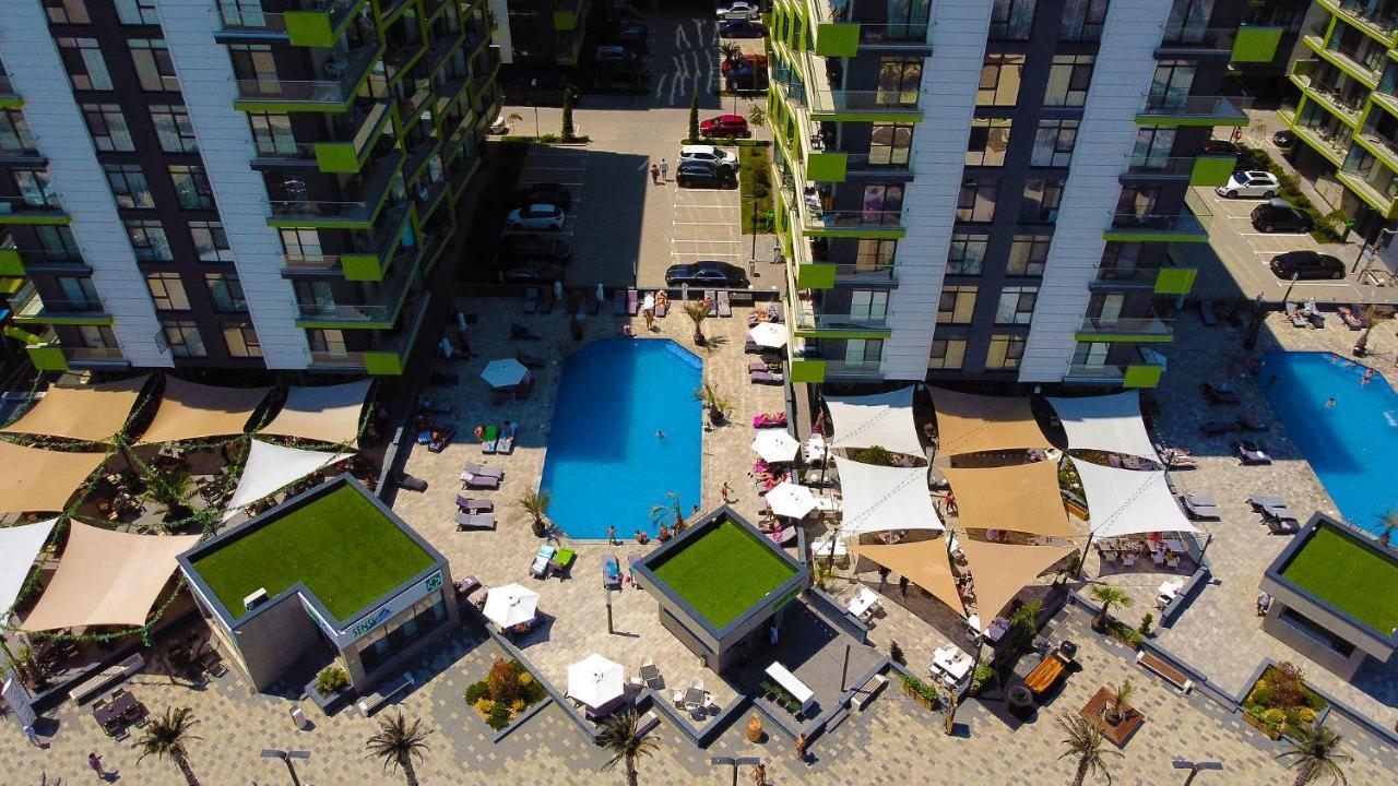 Cristalex Aparthotel & Spa Mamaia Nord Năvodari Buitenkant foto
